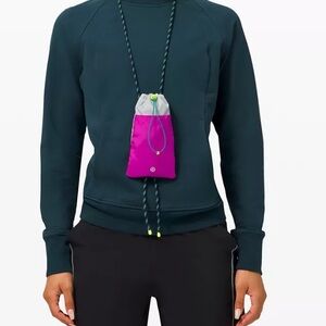Lululemon Play Forward Crossbody Pouch